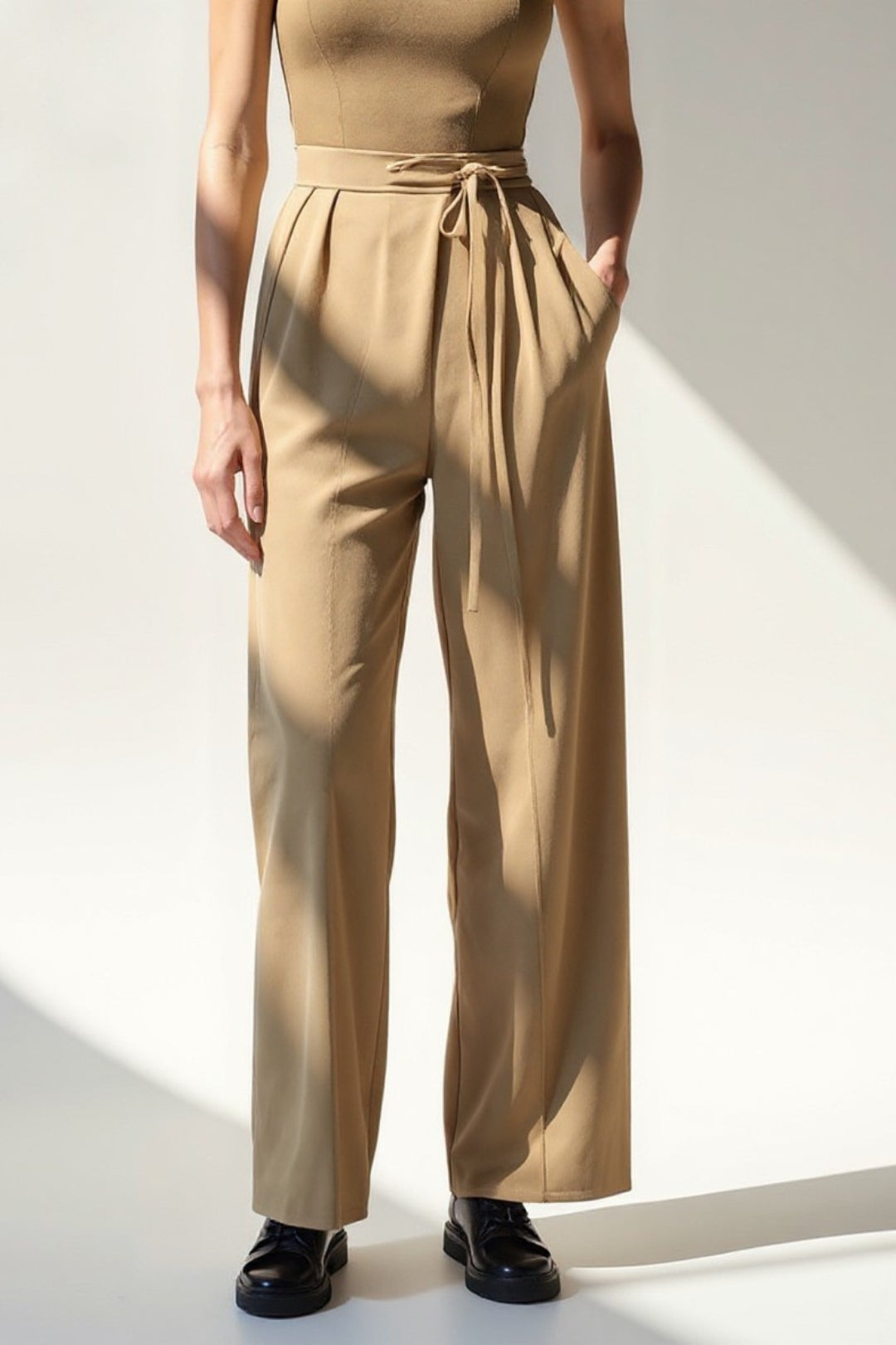 Liv | Elegante broek met hoge taille en riem