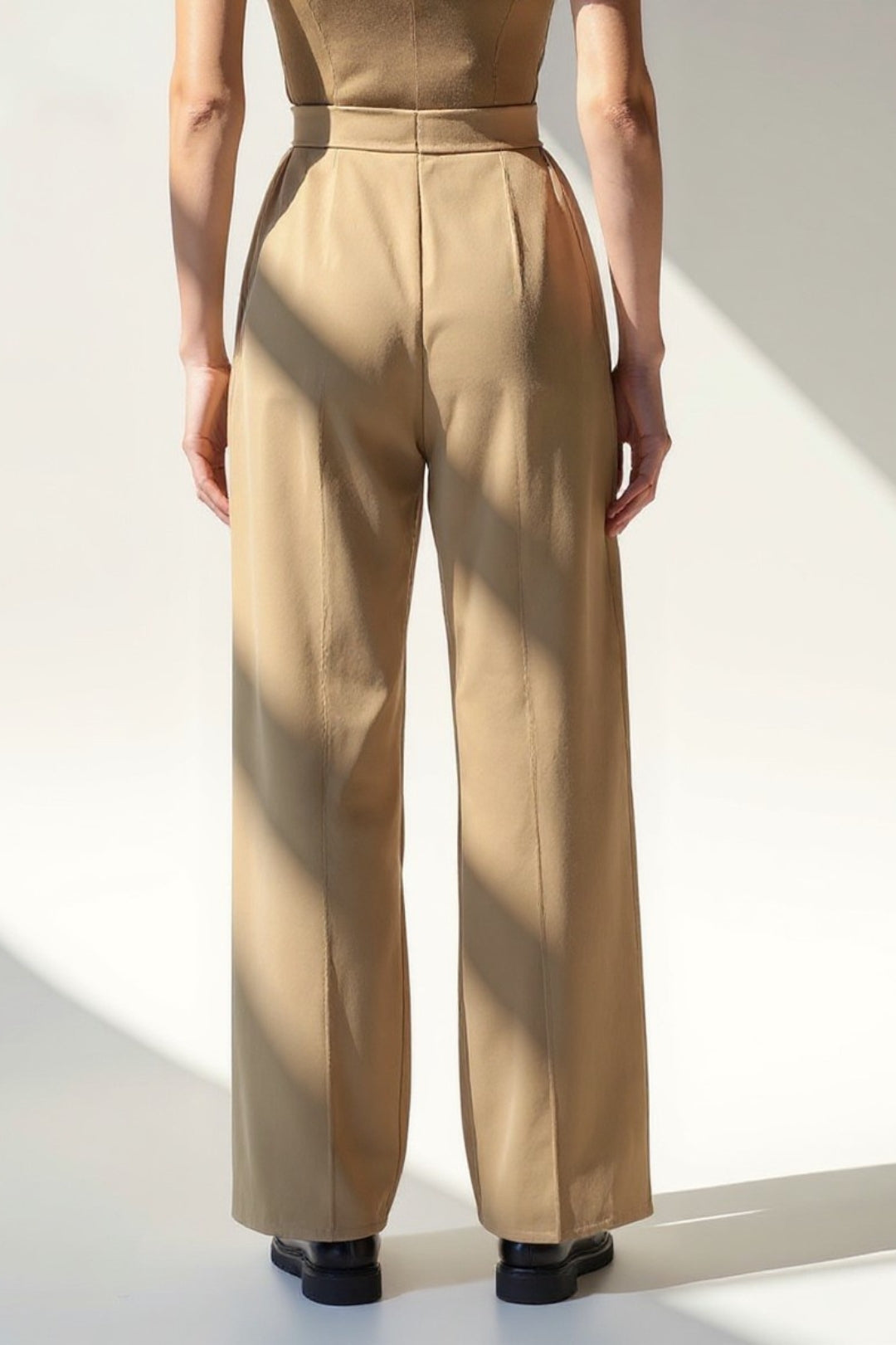 Liv | Elegante broek met hoge taille en riem
